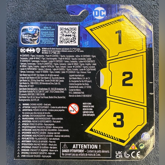 🌟RARE🌟 DC SPIN MASTERS BAT TECH BATMAN 1st edition w/3 Surprise Accessories - Picture 2 of 4